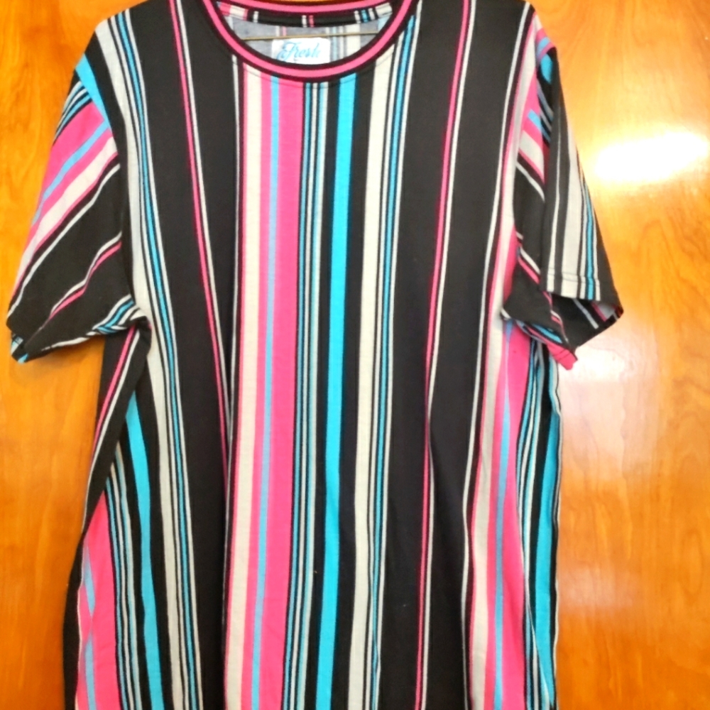 Vertical Stripe Graphic T-Shirt